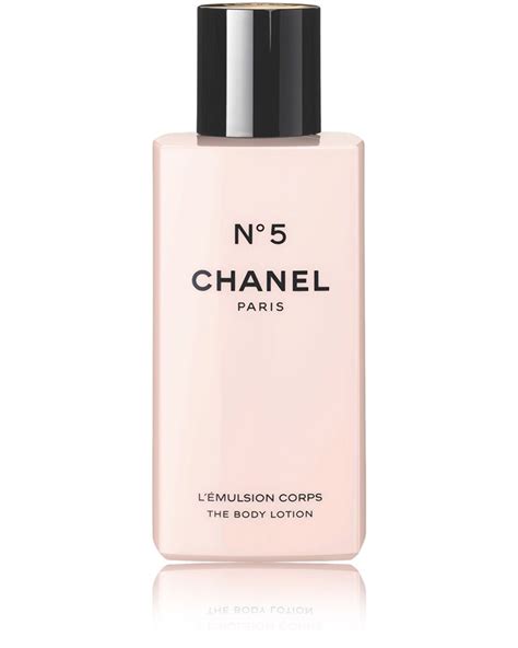 ici paris xl chanel n 5|CHANEL N°5 .